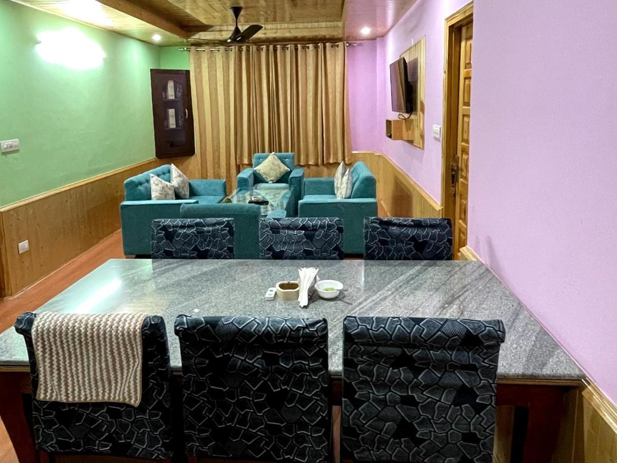 Lotus Cottage مايالي الغرفة الصورة